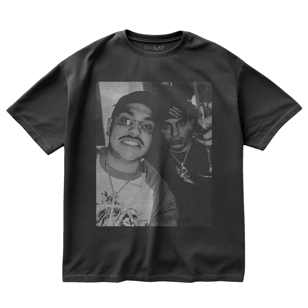 "...E MI SEMBRA PEGGIO SE C'E' AFFIANCO PAPA" TEE