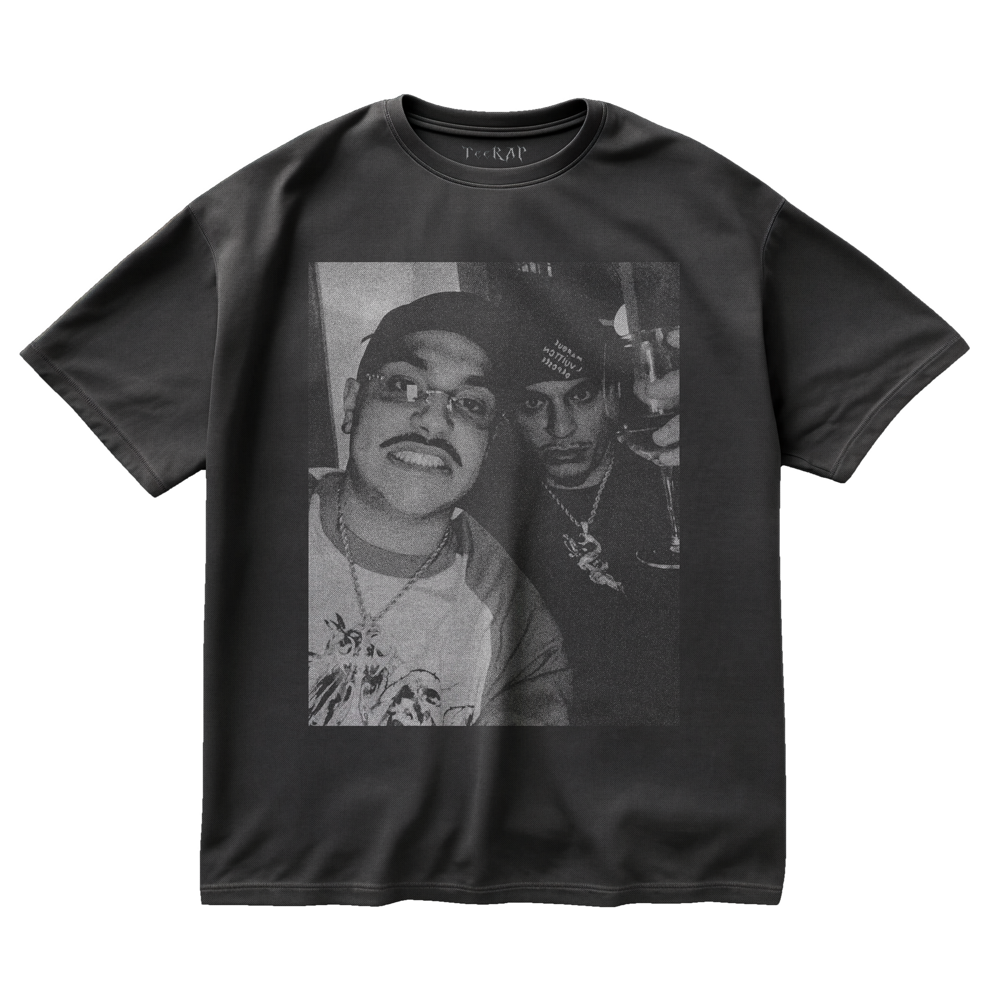 "...E MI SEMBRA PEGGIO SE C'E' AFFIANCO PAPA" TEE